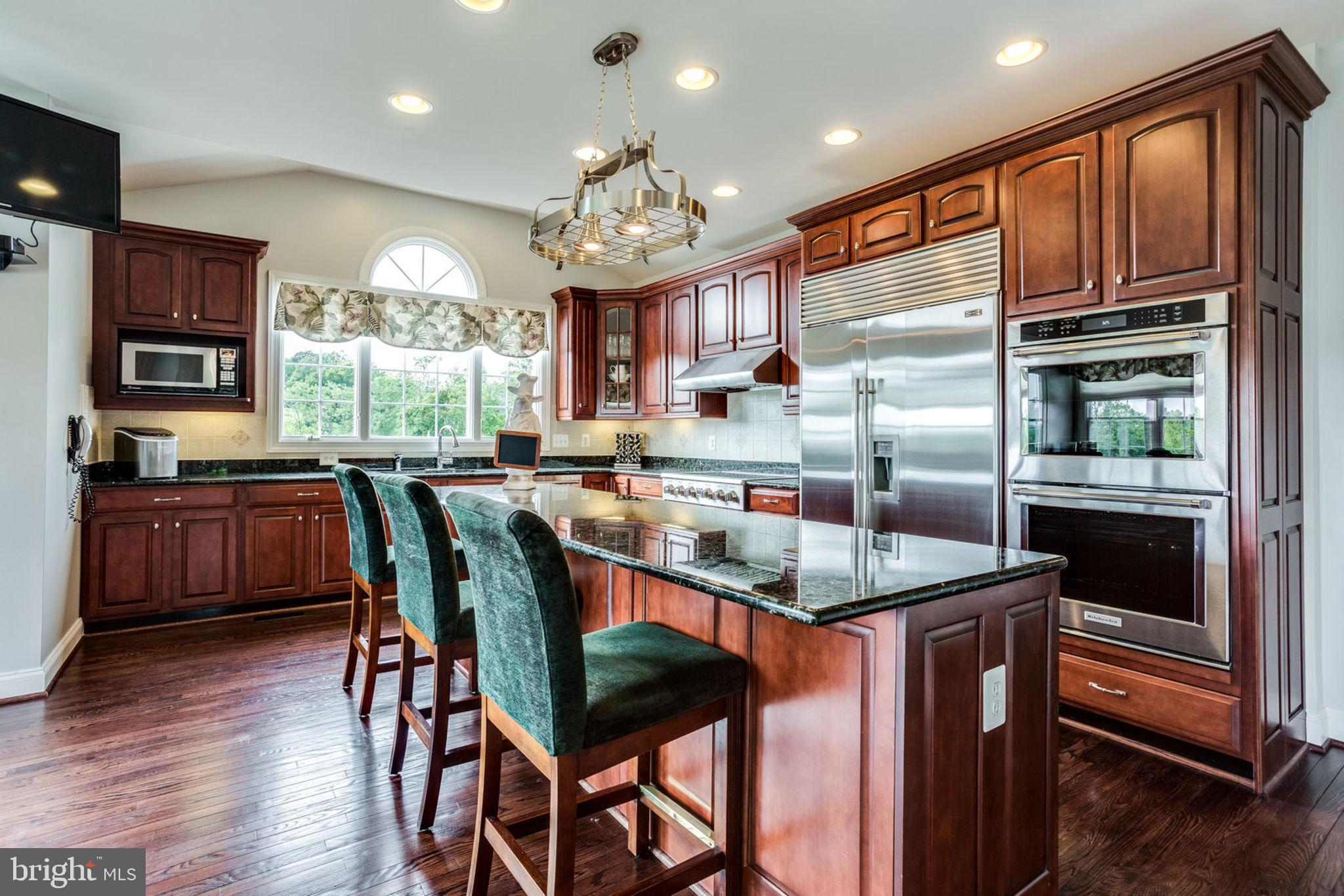 40749 Beechnut Road Leesburg, VA 20175 - Photo 18 of 53 Gallery Image 18