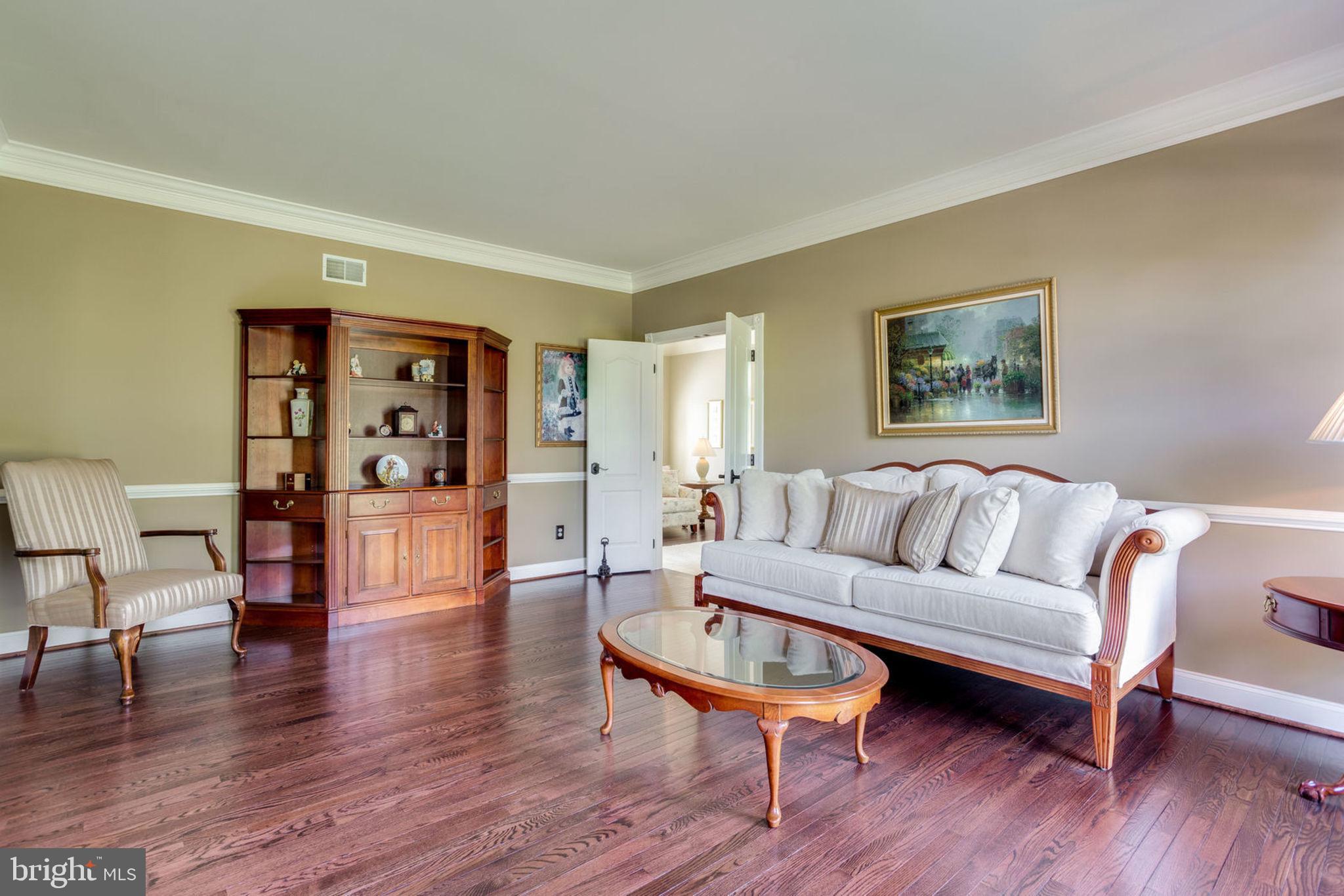 40749 Beechnut Road Leesburg, VA 20175 - Photo 5 of 53 Gallery Image 5