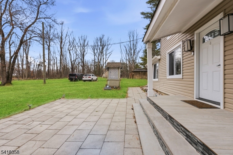 28 Wagners Lane Warren, NJ 07059 - Photo 49 of 50 a view of a house with a yard