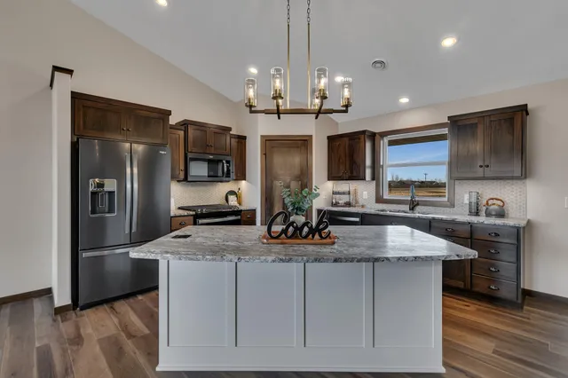 $559,900 | 1116 Lanigan Way S Way East, St. Joseph, MN 56374