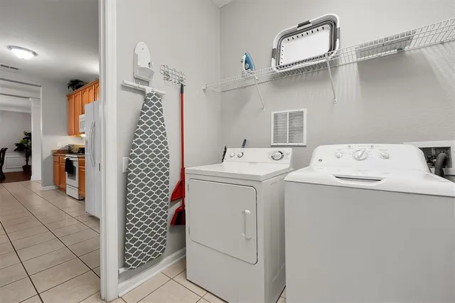 $625,000 | 5036 Shoreway Loop, Unit 30105, Orlando, FL 32819