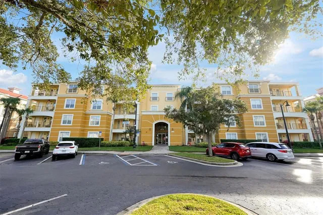 $625,000 | 5036 Shoreway Loop, Unit 30105, Orlando, FL 32819