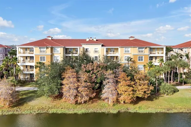 $625,000 | 5036 Shoreway Loop, Unit 30105, Orlando, FL 32819