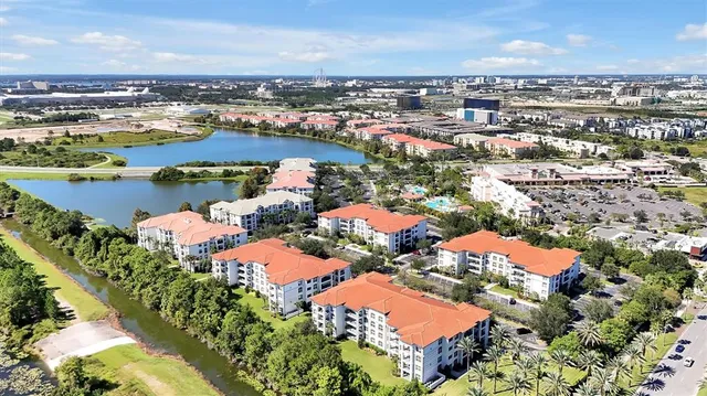 $625,000 | 5036 Shoreway Loop, Unit 30105, Orlando, FL 32819