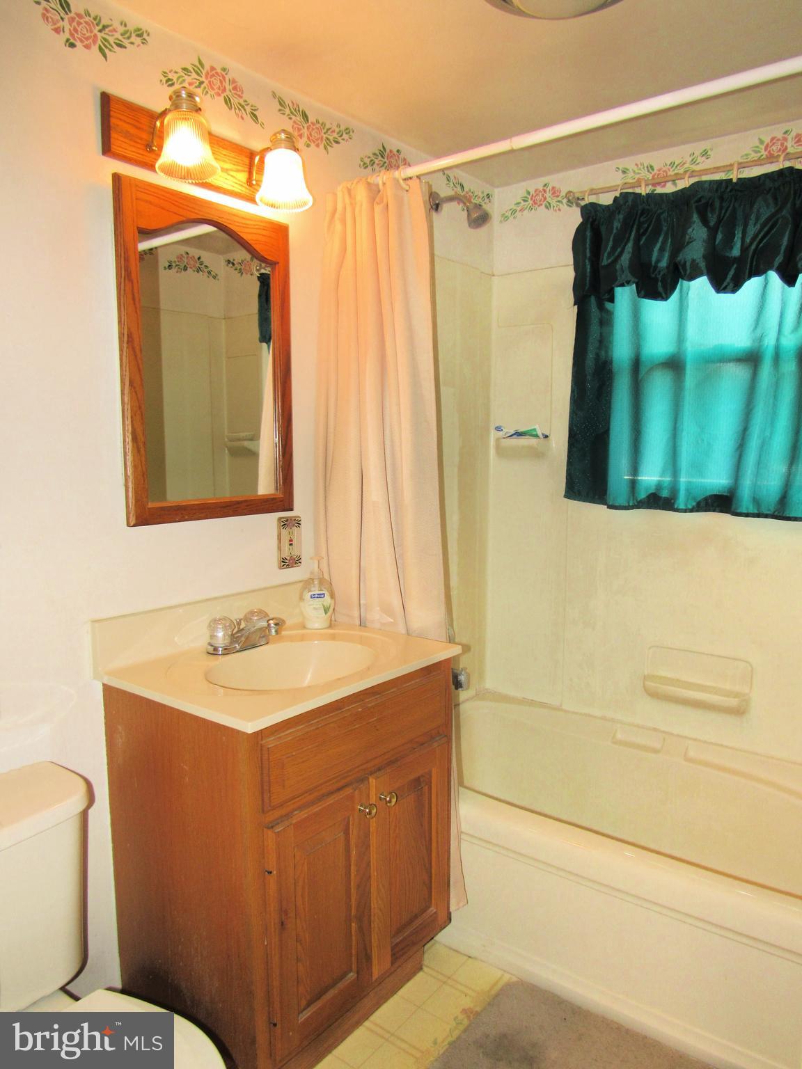 2015 Krammes Road Quakertown, PA 18951 - Photo 16 of 16