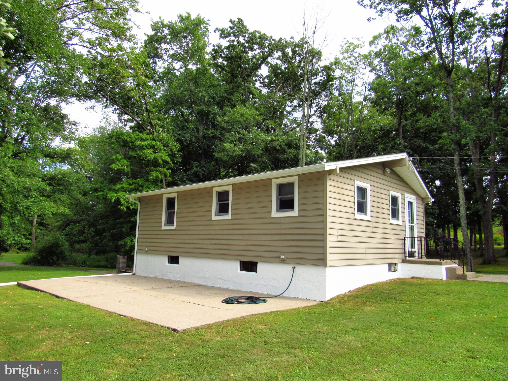 2015 Krammes Road Quakertown, PA 18951 - Photo 3 of 16