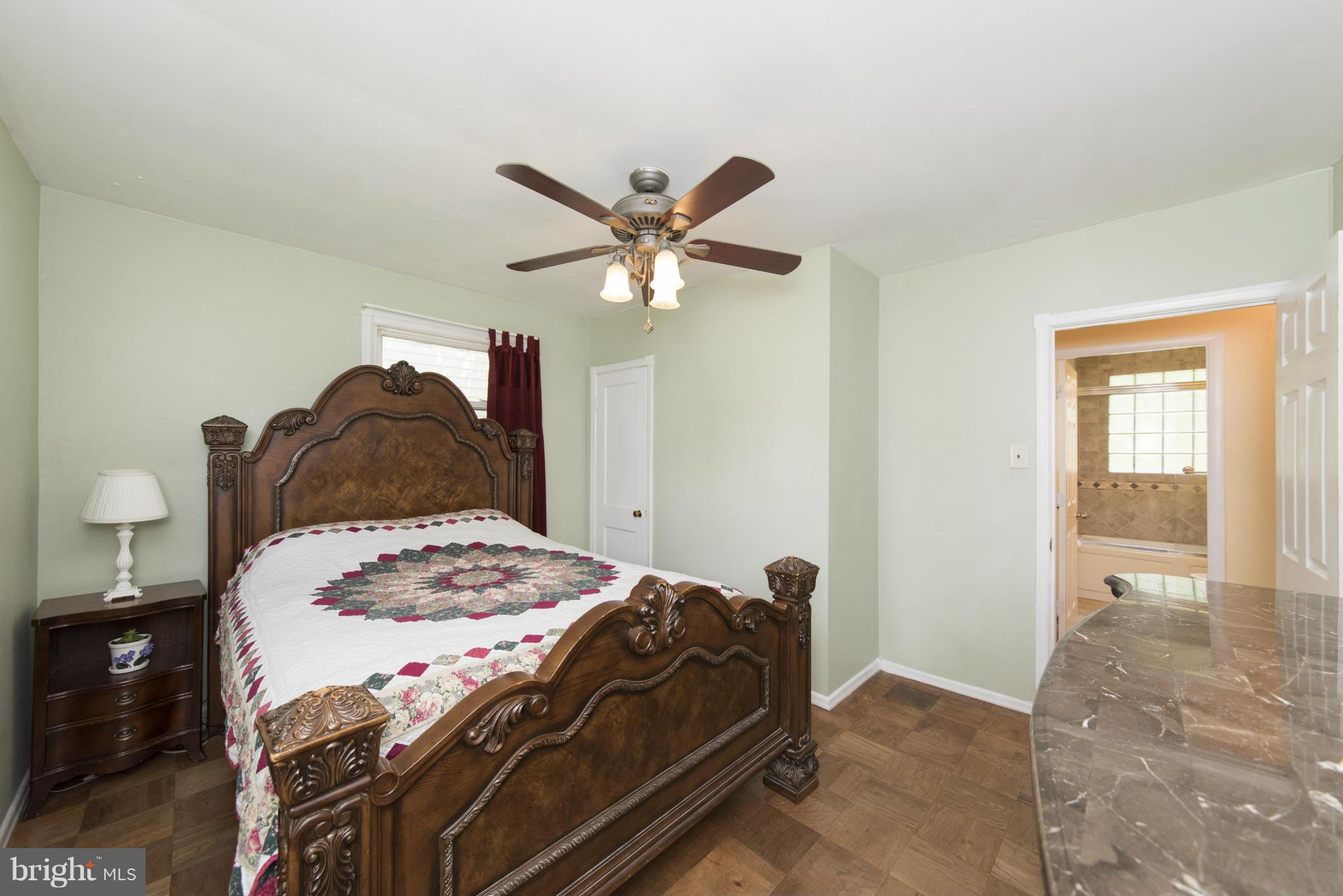 707 Templecliff Road Baltimore, MD 21208 - Photo 15 of 27 Bedroom