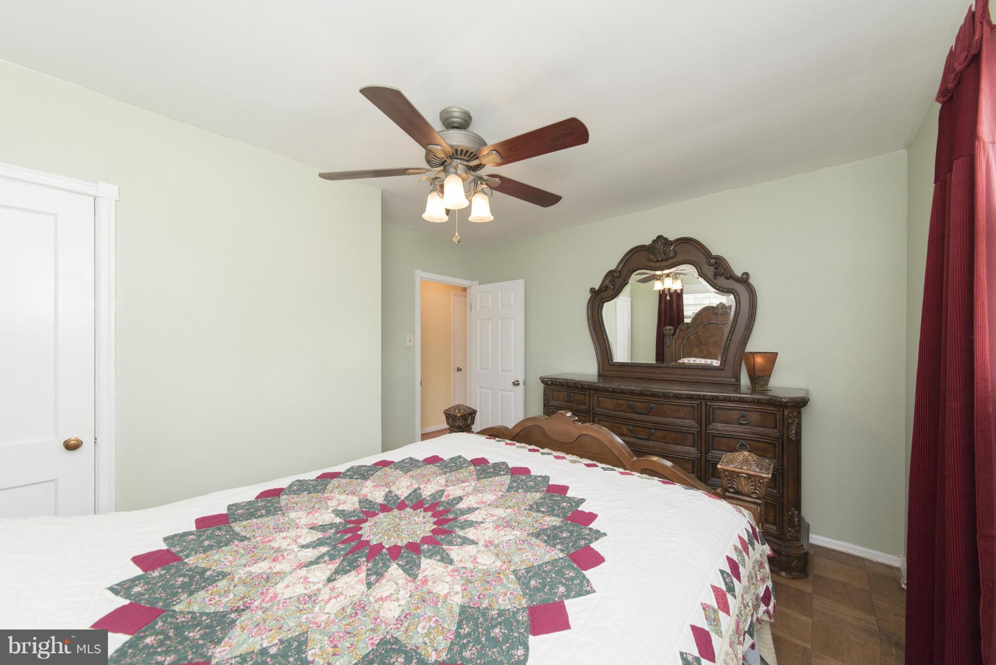 707 Templecliff Road Baltimore, MD 21208 - Photo 16 of 27 Bedroom