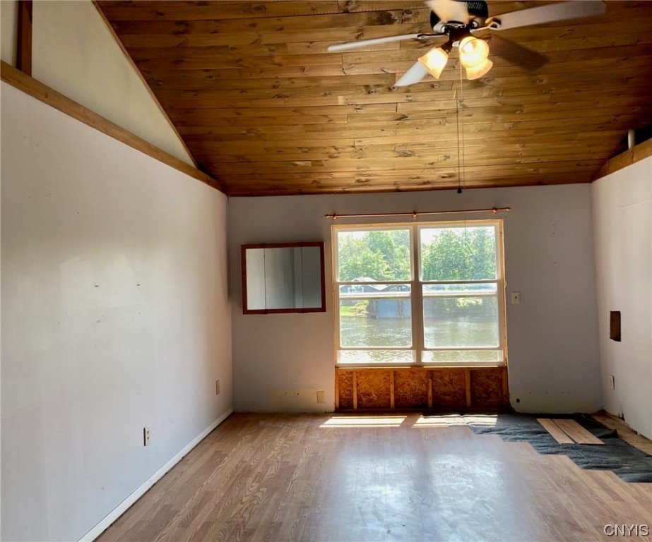 1378 County Rte 12 Schroeppel, NY 13132 - Photo 19 of 35 Bedroom 1