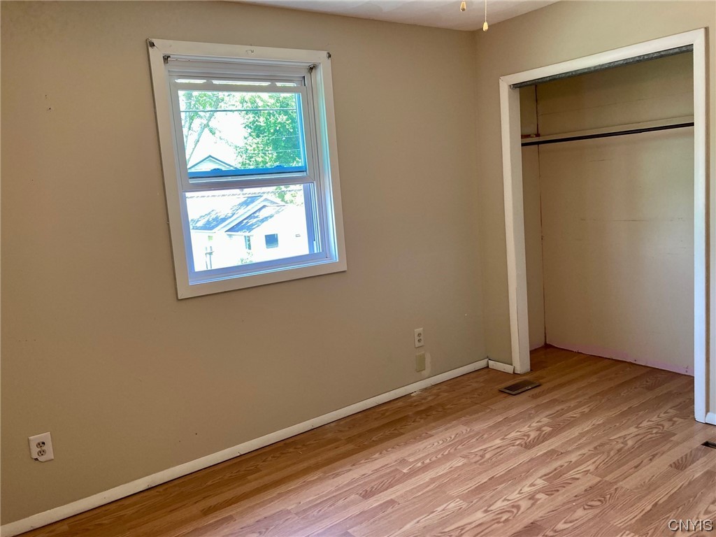 1378 County Rte 12 Schroeppel, NY 13132 - Photo 25 of 35 Bedroom 3