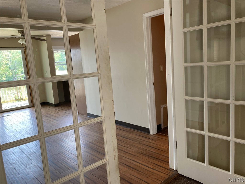 1378 County Rte 12 Schroeppel, NY 13132 - Photo 5 of 35 Come in!