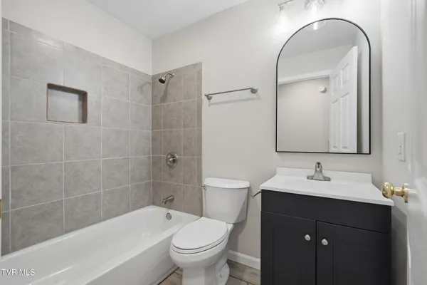 $239,999 | 79 Dorado Bottom Road, Castlewood, VA 24224