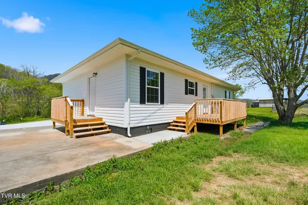 $239,999 | 79 Dorado Bottom Road, Castlewood, VA 24224