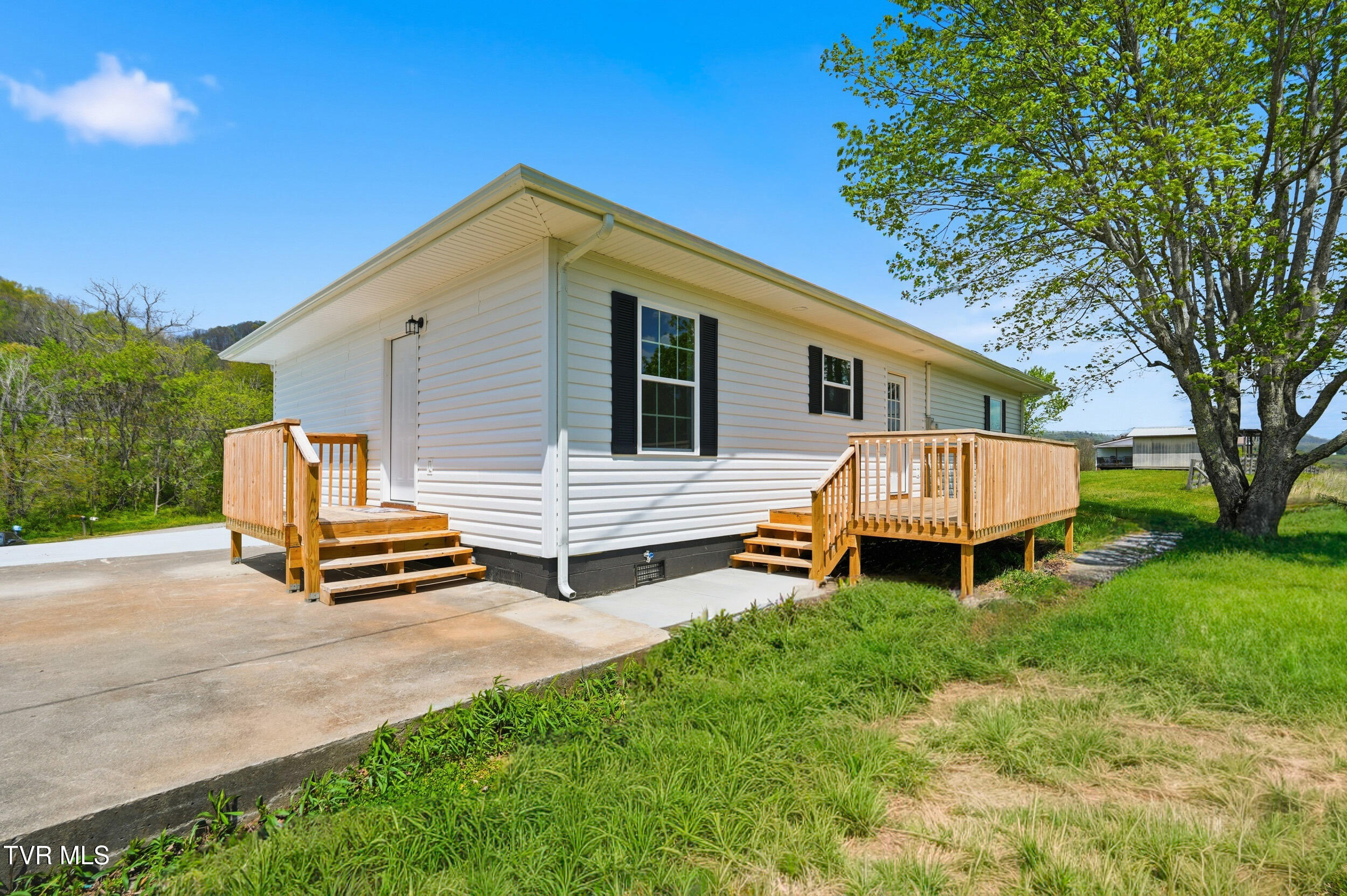 79 Dorado Bottom Road Castlewood, VA 24224 - Photo 25 of 34 25_79 dorado bottom rd-34