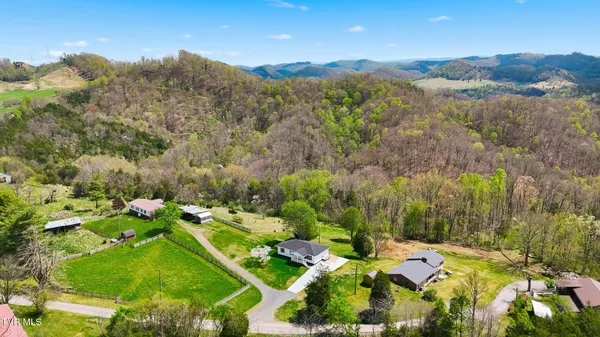 $239,999 | 79 Dorado Bottom Road, Castlewood, VA 24224