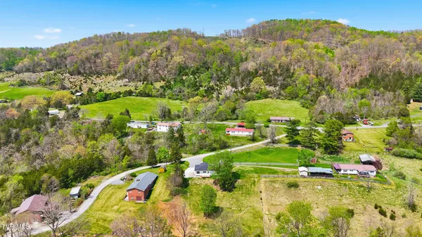 $239,999 | 79 Dorado Bottom Road, Castlewood, VA 24224