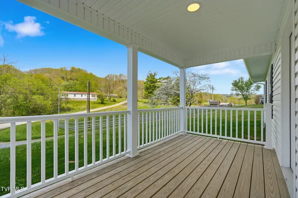 $239,999 | 79 Dorado Bottom Road, Castlewood, VA 24224