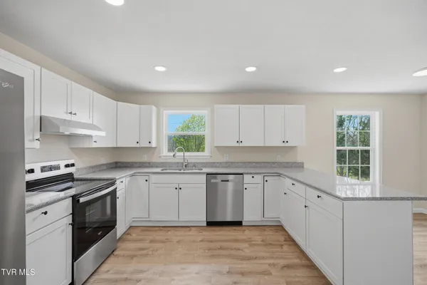 $239,999 | 79 Dorado Bottom Road, Castlewood, VA 24224