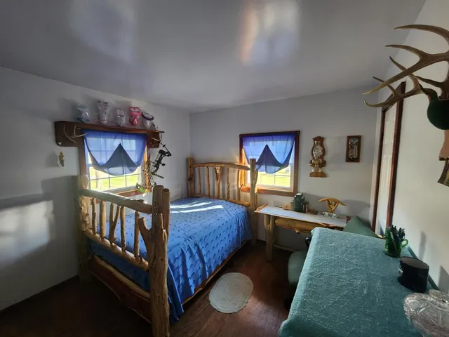 $399,900 | 10941 Bennington Pike, Vevay, IN 47043