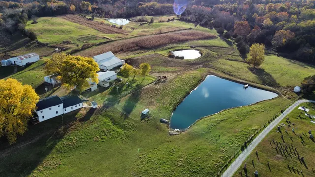 $399,900 | 10941 Bennington Pike, Vevay, IN 47043