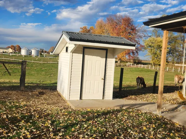 $399,900 | 10941 Bennington Pike, Vevay, IN 47043