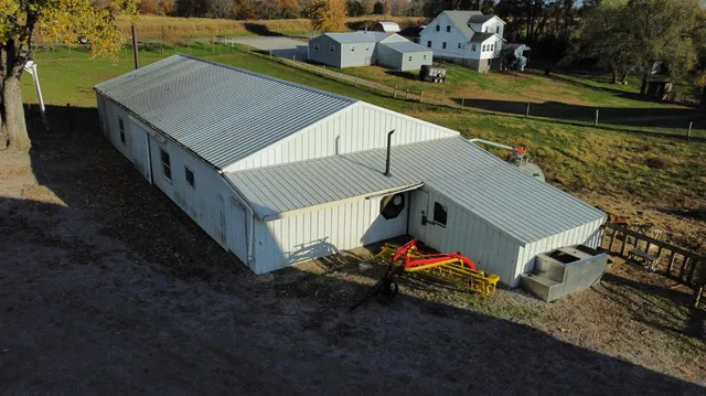 $399,900 | 10941 Bennington Pike, Vevay, IN 47043