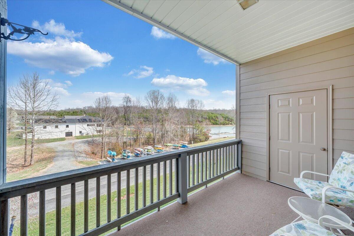 1209 Mariners Way, Unit 66 Huddleston, VA 24104 - Photo 17 of 34 28-MIB06778