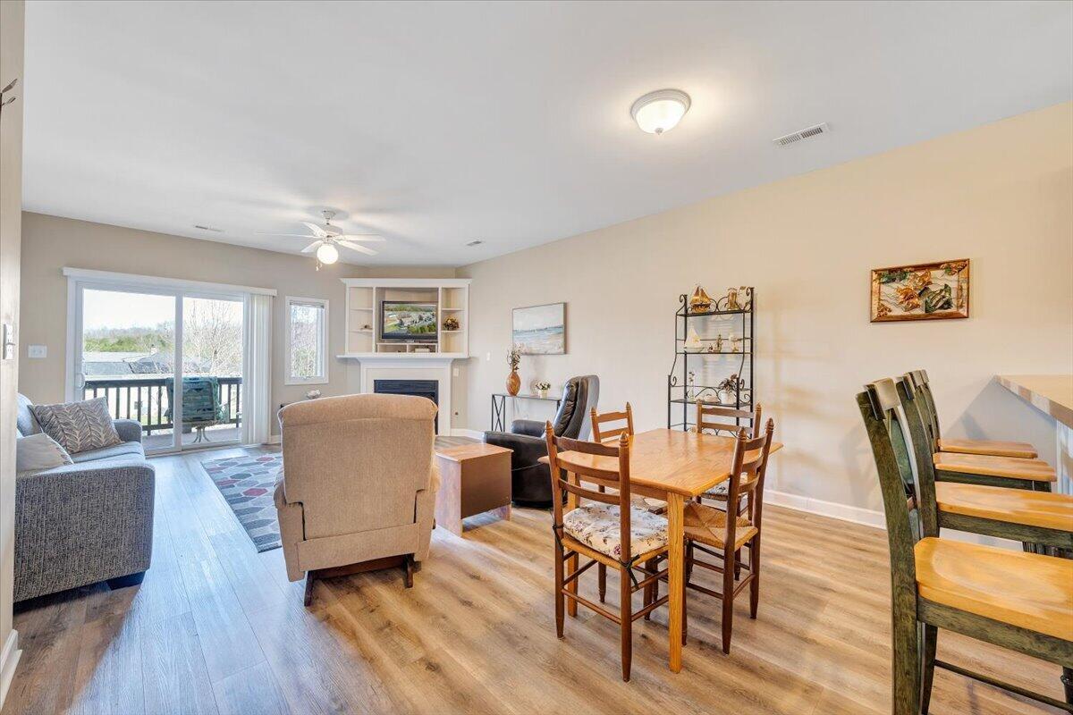 1209 Mariners Way, Unit 66 Huddleston, VA 24104 - Photo 8 of 34 10-MIB06724