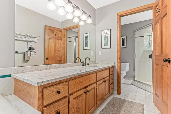 $899,200 | 5540 Timber Trail, Maple Plain, MN 55359