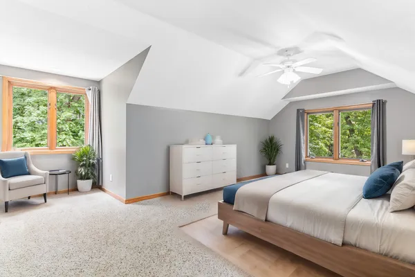 $899,200 | 5540 Timber Trail, Maple Plain, MN 55359