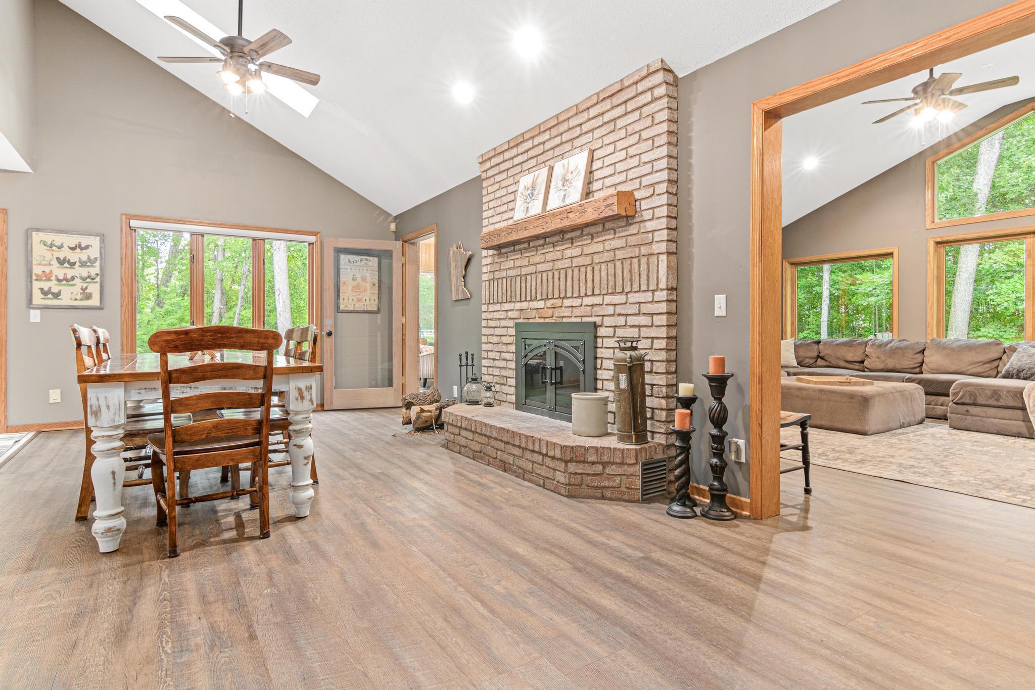 5540 Timber Trail Maple Plain, MN 55359 - Photo 6 of 41