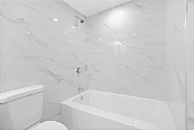 $269,999 | 1143 Hartford Avenue, Unit 4C, Johnston, RI 02919