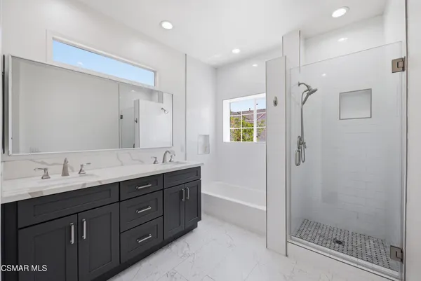 $739,999 | 173 Harpstone Lane, Unit 158, Simi Valley, CA 93065