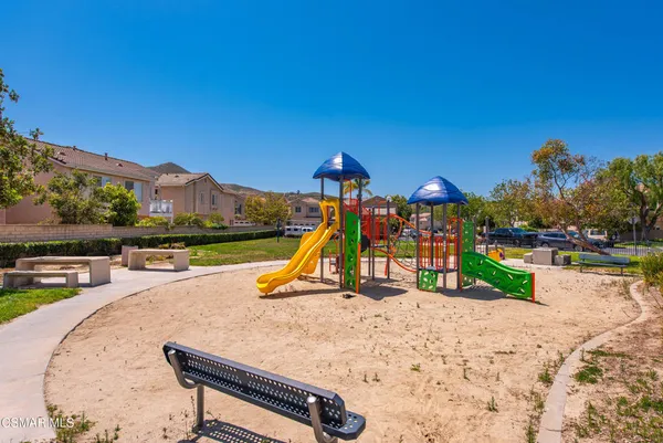 $739,999 | 173 Harpstone Lane, Unit 158, Simi Valley, CA 93065