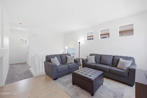$739,999 | 173 Harpstone Lane, Unit 158, Simi Valley, CA 93065
