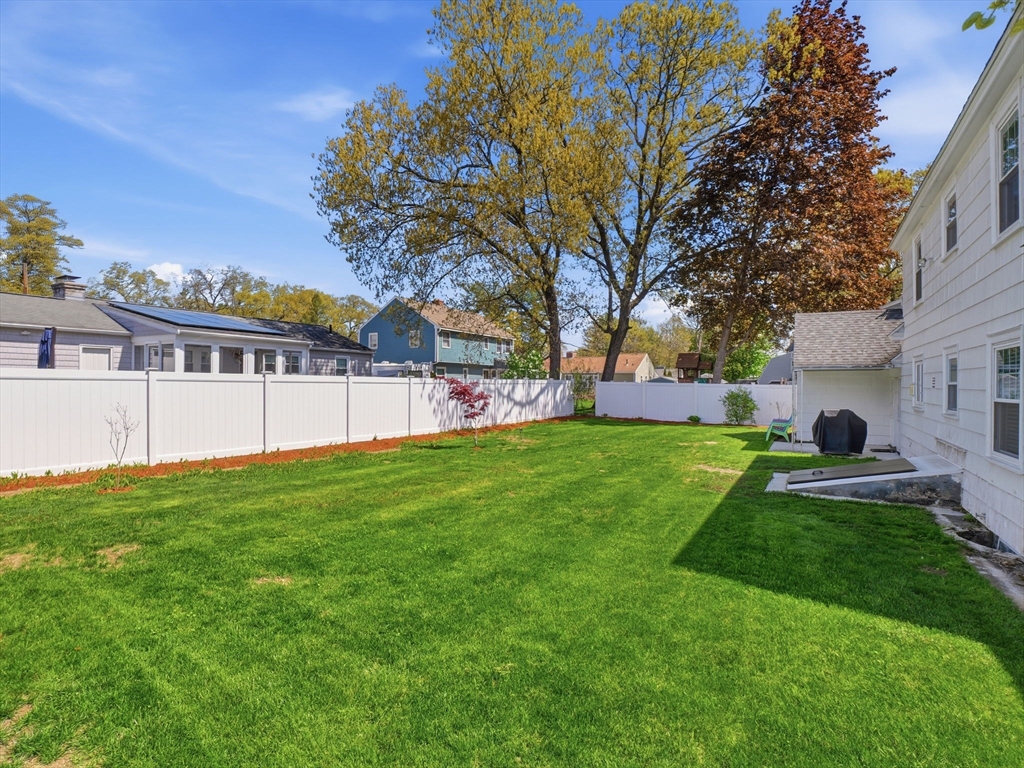 14 Delwood Road Chelmsford, MA 01824 - Photo 38 of 42 Gallery Image 38