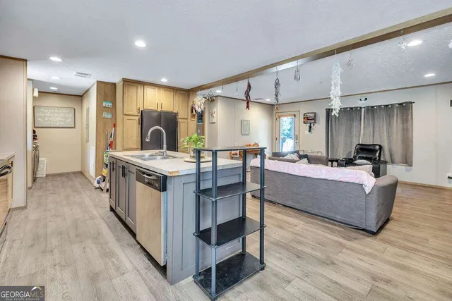 $214,900 | 3069 Mineral Springs Road, Waynesville, GA 31566