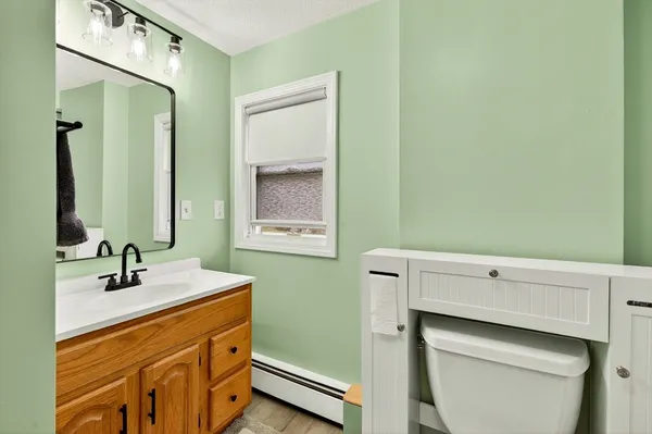 $314,900 | 18 Holbrook Street, Palmer, MA 01069