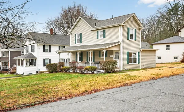 $314,900 | 18 Holbrook Street, Palmer, MA 01069