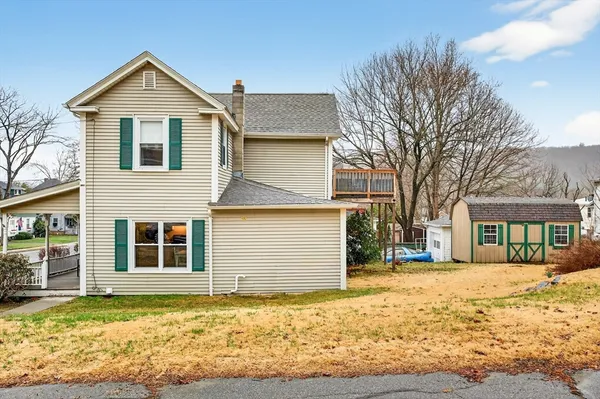 $314,900 | 18 Holbrook Street, Palmer, MA 01069