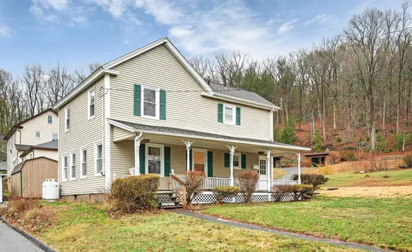 $314,900 | 18 Holbrook Street, Palmer, MA 01069