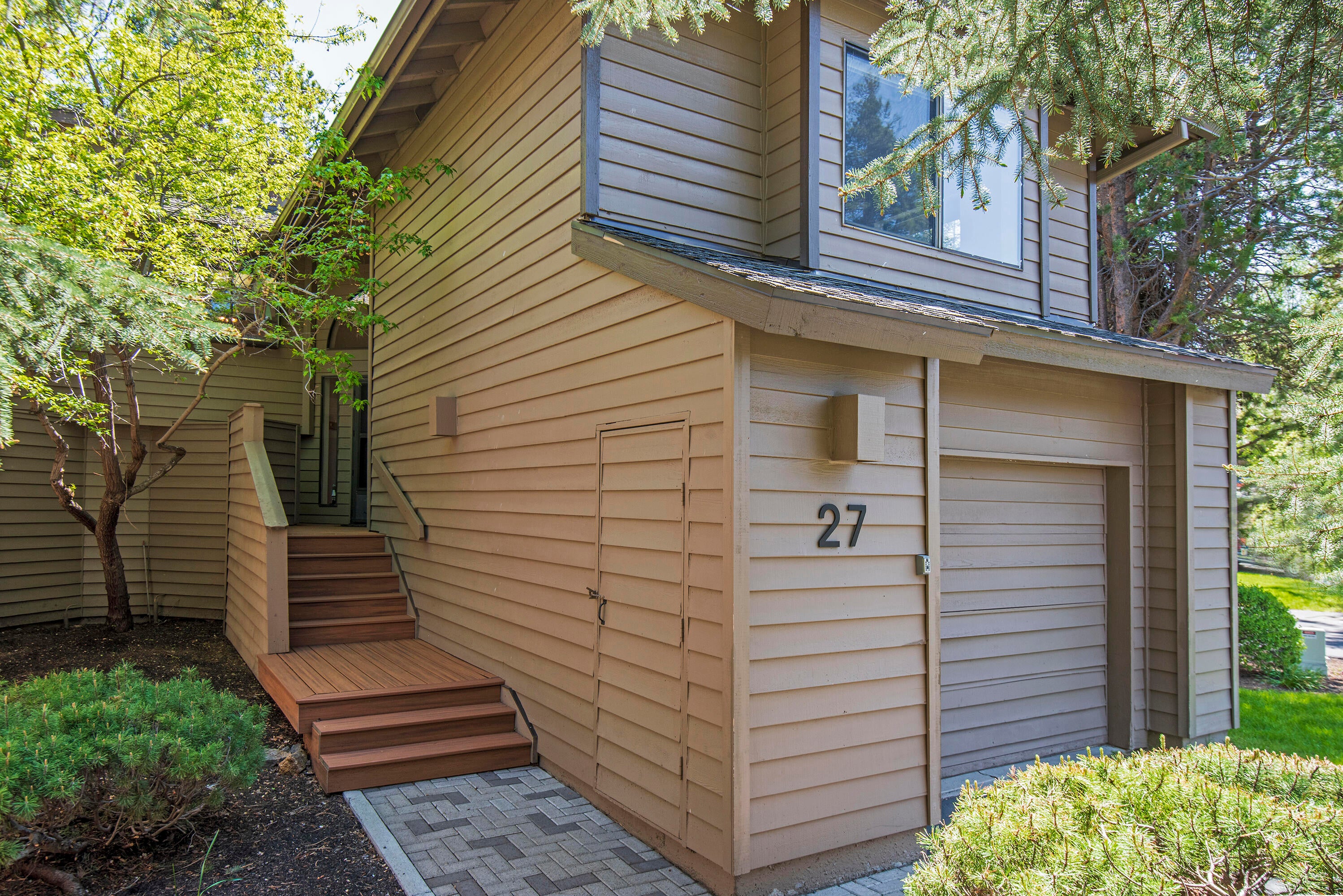 17794 West Core Road, Unit 27 Sunriver, OR 97707 - Photo 2 of 31 02