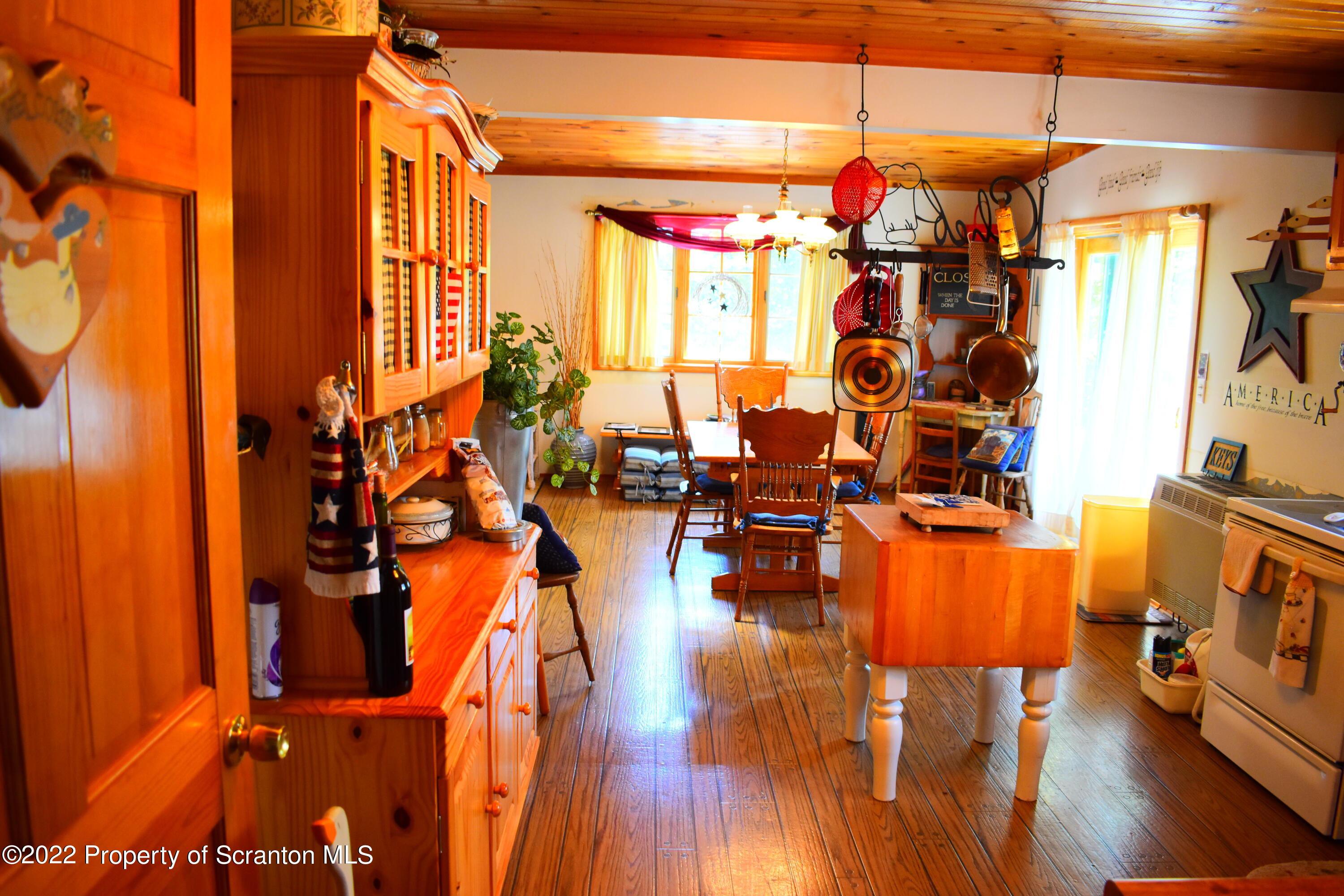 437 Cottage Road New Milford, PA 18834 - Photo 8 of 48 Gallery Image 8