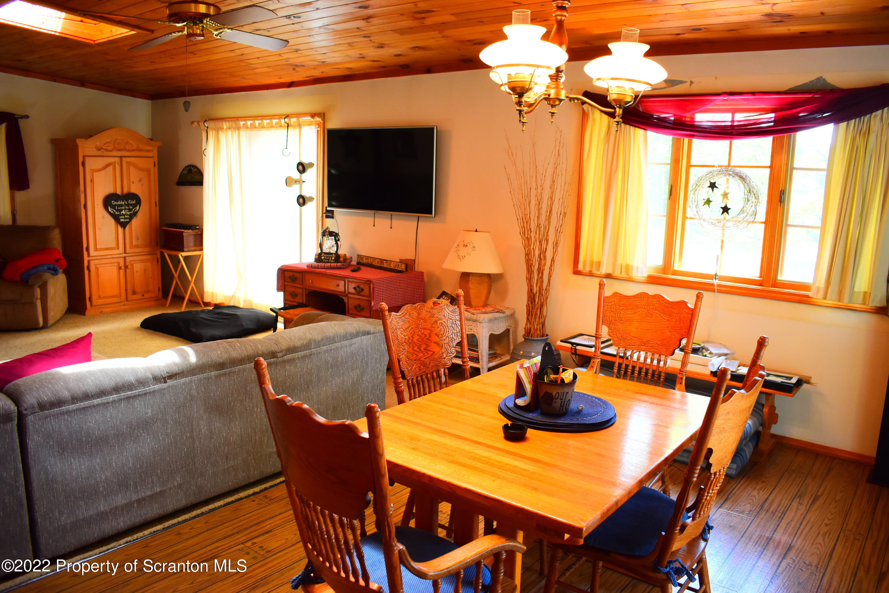 437 Cottage Road New Milford, PA 18834 - Photo 10 of 48 Gallery Image 10