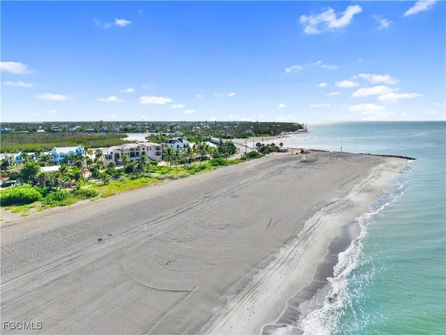 $3,250,000 | 17170 Captiva Drive, Captiva, FL 33924