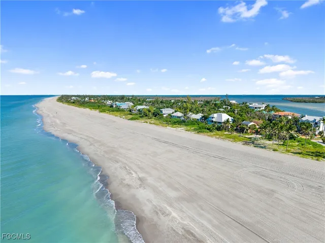 $3,250,000 | 17170 Captiva Drive, Captiva, FL 33924