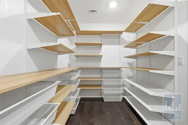 $3,200 | 5309 Jason Drive, Austin, TX 78723