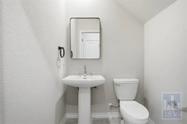 $3,200 | 5309 Jason Drive, Austin, TX 78723