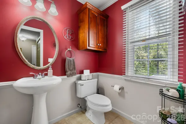 $389,500 | 104 Buck Shoals Circle, Hudson, NC 28638