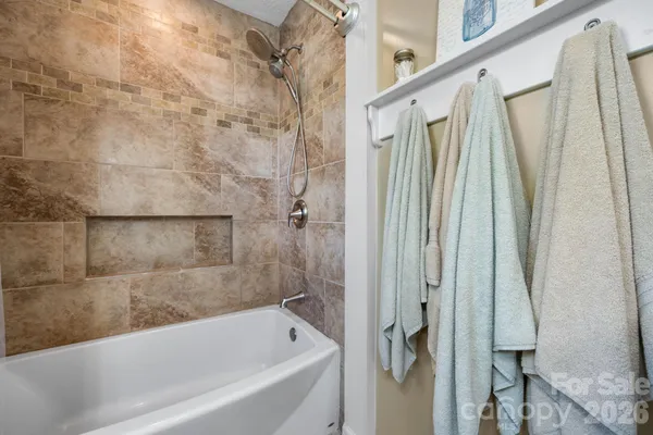 $389,500 | 104 Buck Shoals Circle, Hudson, NC 28638